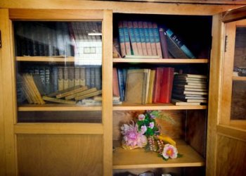 Bookshelf